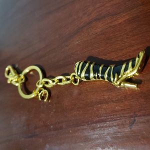 COPY - NWOT Shoe lovers keychain
